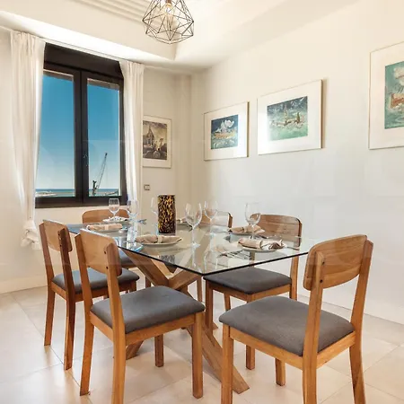 Gem With Stunning Port & Sea Views By Rems Appartement *