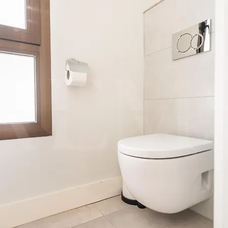 Gem With Stunning Port & Sea Views By Rems Apartament Malaga